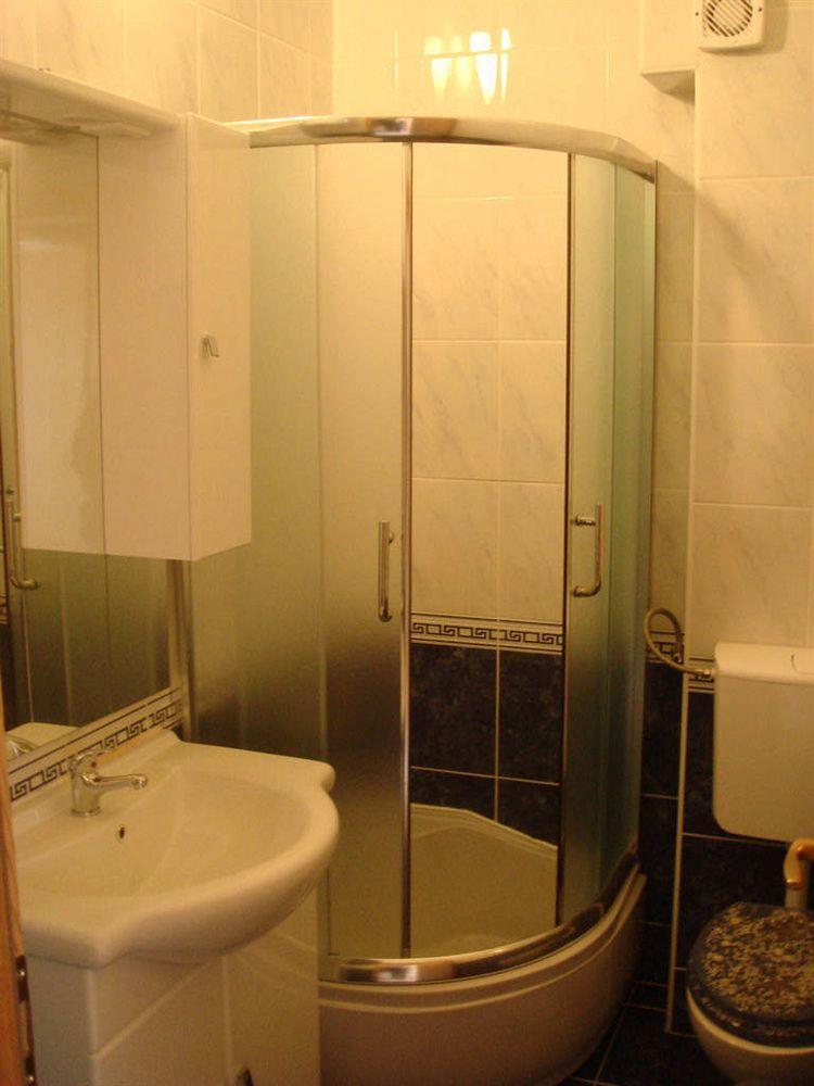 Apartments Mia สตารีกราด ภายนอก รูปภาพ